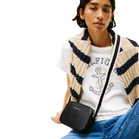 Tommy Hilfiger Logo Tape Camera - Umhängetasche 19.5 cm (schwarz) - Ansicht 5