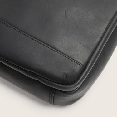 The Chesterfield Brand Birmingham - Umhängetasche M 21.5 cm (black) - Ansicht 11
