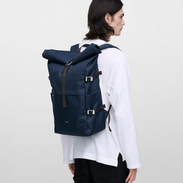 Sandqvist Icon Rolltop - Rucksack L 16" 65 cm erw. (navy with black leather) - Ansicht 5