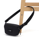 pacsafe GO Micro Sling - Gürteltasche 19 cm (jet black) - Ansicht 6
