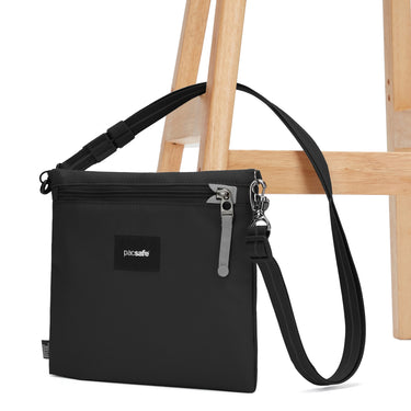 pacsafe GO Crossbody Pouch - Umhängetasche 24 cm (jet black) - Ansicht 7