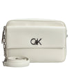 Calvin Klein CK Re-Lock - Umhängetasche 22 cm (lily white)