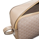 Calvin Klein Emblem - Umhängetasche 21 cm (desert taupe aop) - Ansicht 3