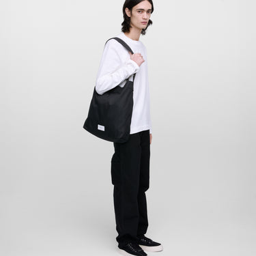 Sandqvist Ground Shopper Bag - Schultertasche 45 cm (black) - Ansicht 5