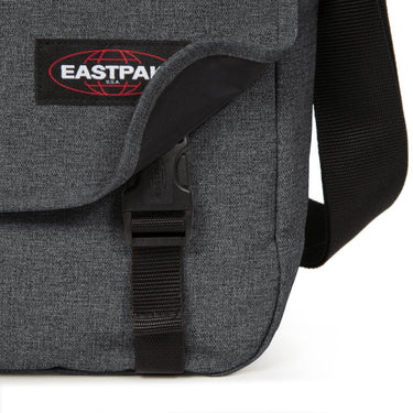 Eastpak Delegate + - Schultertasche 17" 38.5 cm (black denim) - Ansicht 5