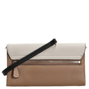 Guess Noelle II Xbody Flap - Umhängetasche 21 cm (tan multi) - Ansicht 4