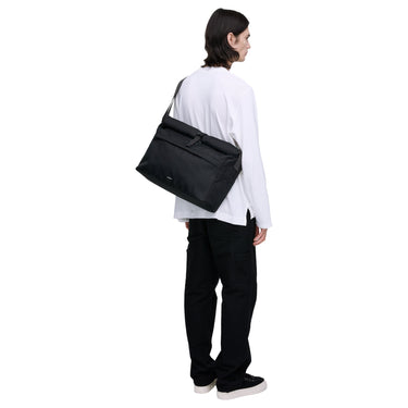 Sandqvist Icon Messenger Bag - Umhängetasche 14" 49 cm (black) - Ansicht 8