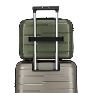 Travelite Air Base - Beautycase 34 cm (olive) - Ansicht 5