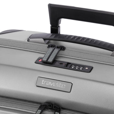 Travelite Millennium - 4-Rollen-Kabinentrolley mit Vortasche S 55 cm (silver) - Ansicht 12