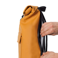 Ucon Acrobatics Jasper Medium Lotus Rolltop - Rucksack 16'' 45 cm (honey mustard) - Ansicht 4